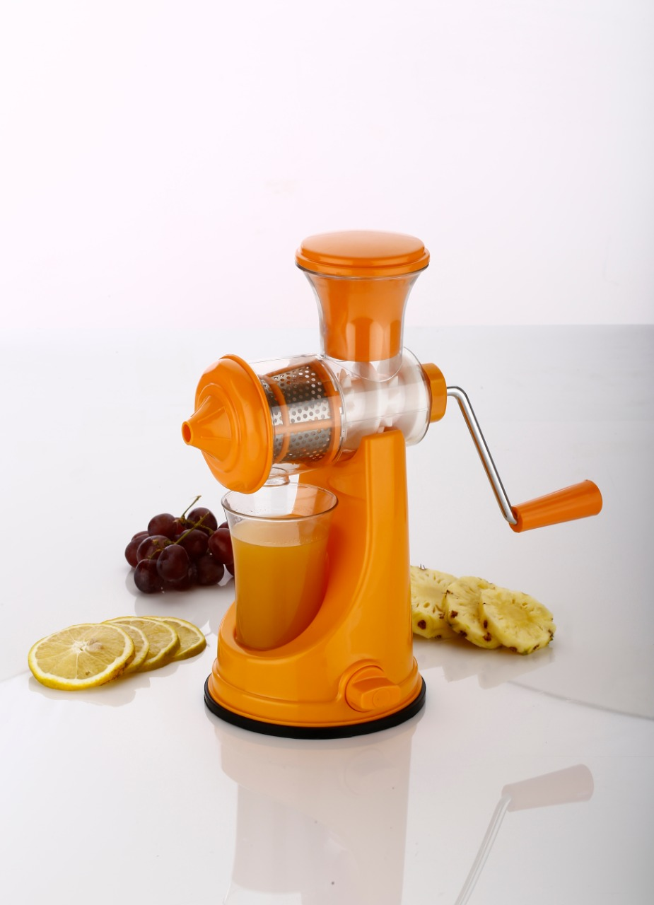 Plastic Hand Fruit Juicer
