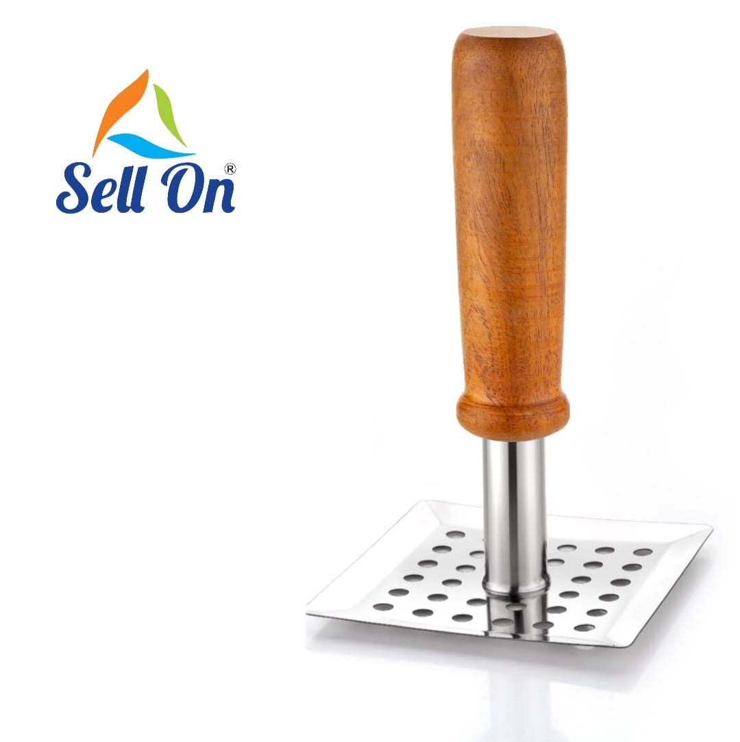 REGULAR WOODEN HANDLE POTATO MASHER